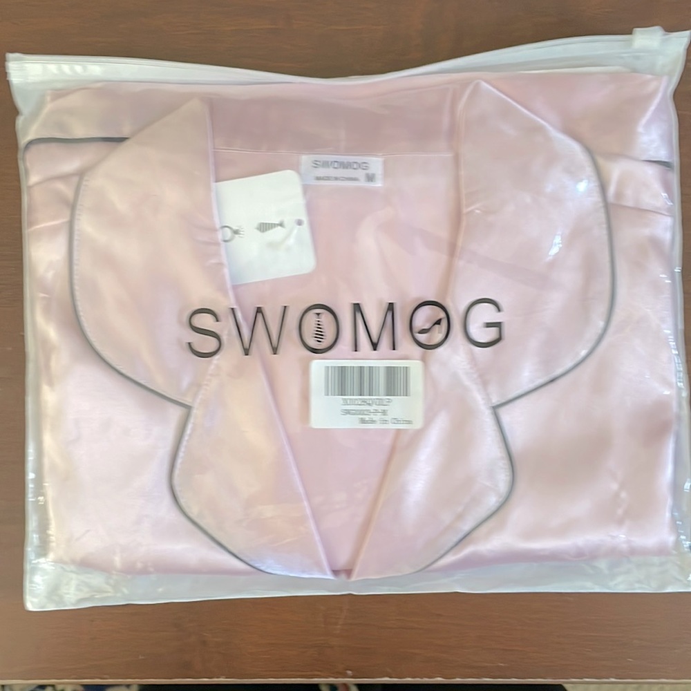 Ladies Satin Pajama Set